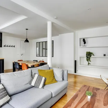 Design Pour 6 Personnes By Weekome Paris